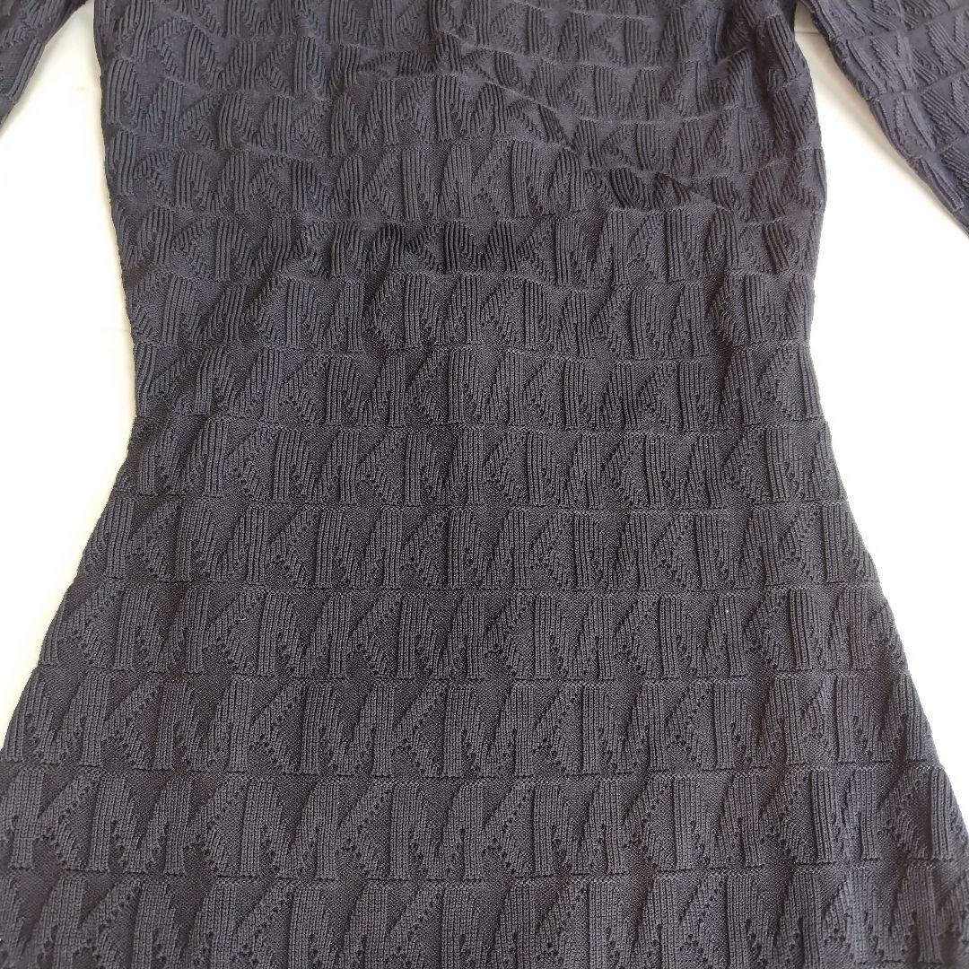 美品【MICHAEL KORS】ロゴ柄 ニットワンピース XS 長袖 タイト 黒
