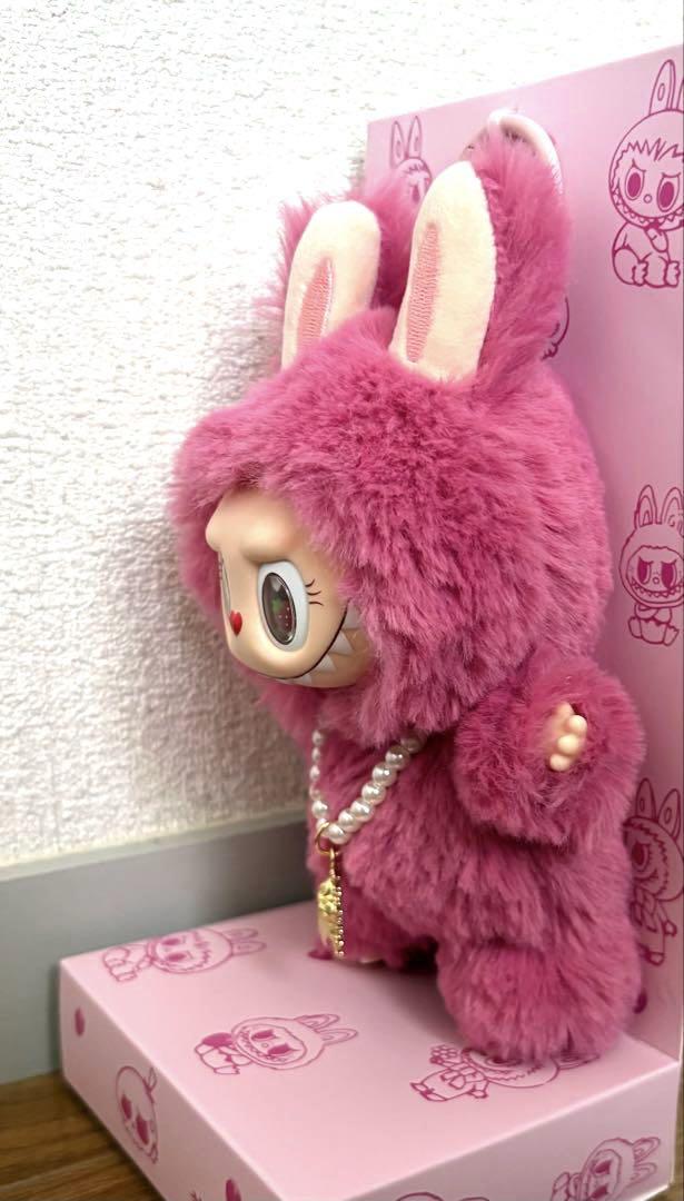 OneMall provides Mercari products: Limited Edition Pink