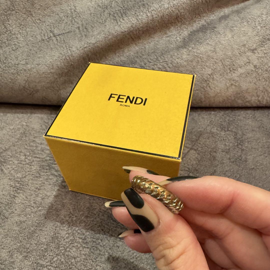 FENDI 編み込みデザイン リング