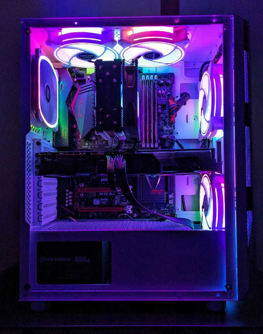 中古ゲーミングPC 第8世代 CORE i3 8350K RX VEGA 56