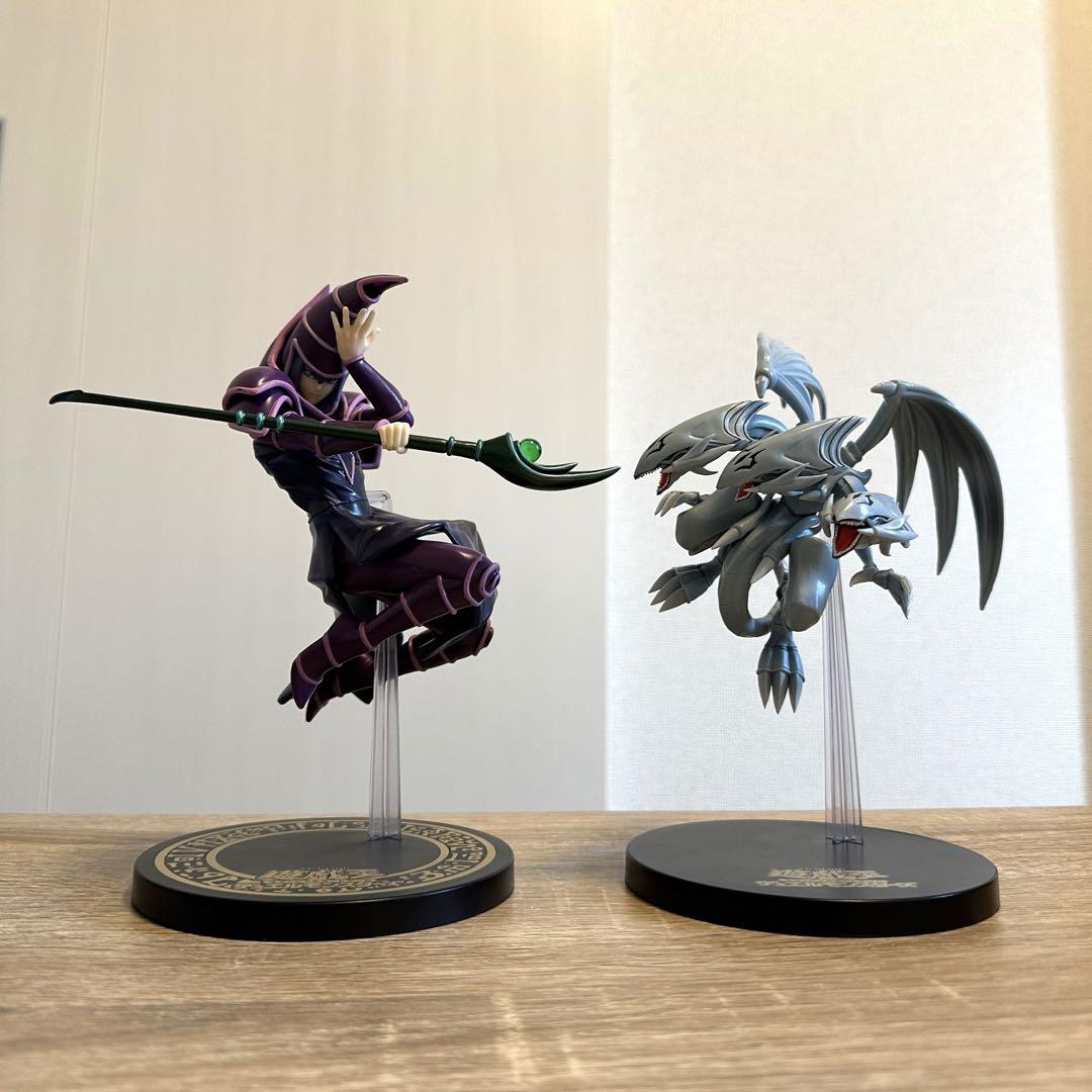 超安い ブラックマジシャン&青眼の究極竜 メルカリ - フィギュアセット コミック・アニメ