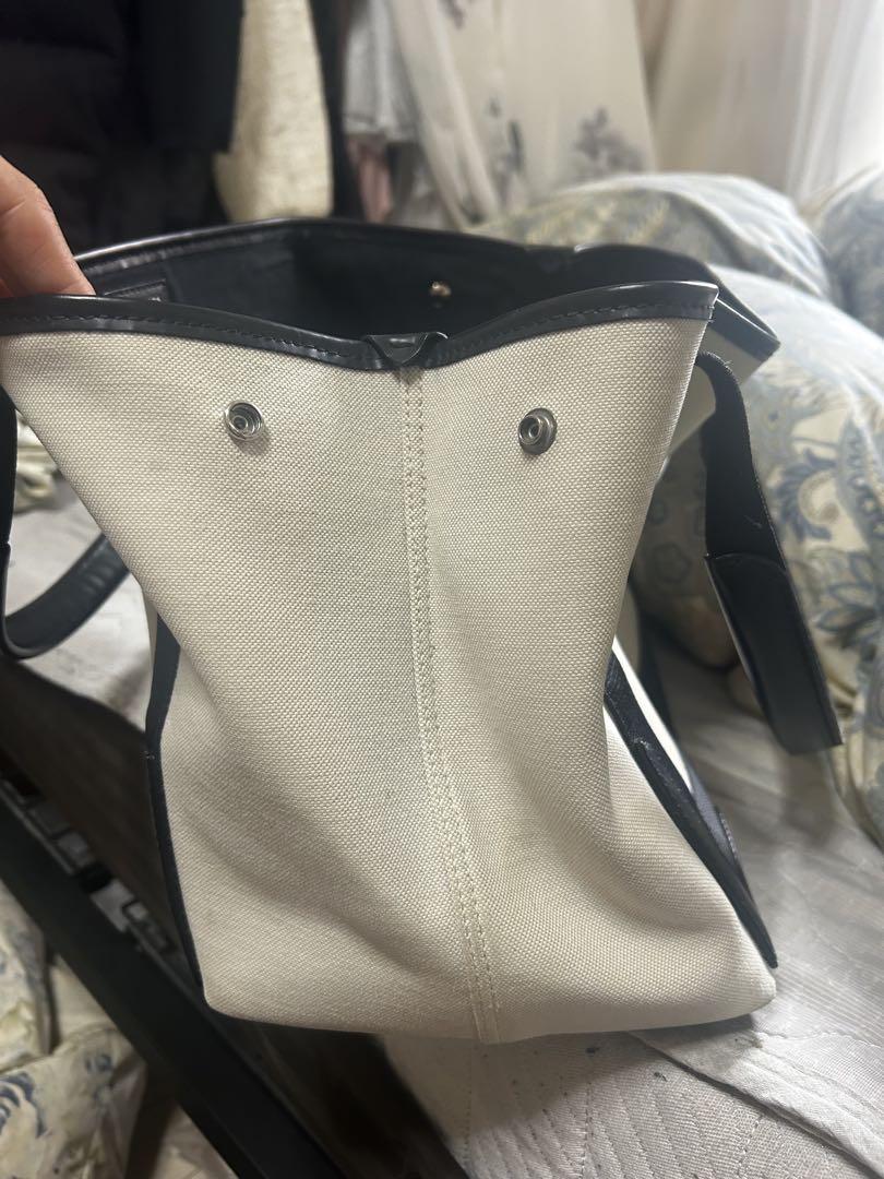 BALENCIAGA ショルダーバッグ アイボリー/ブラック - メルカリ