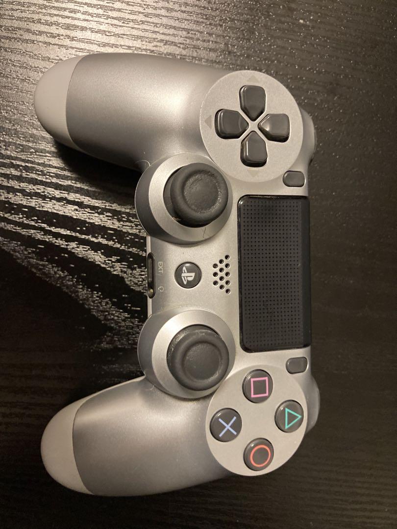 ps4 CUH-2000A