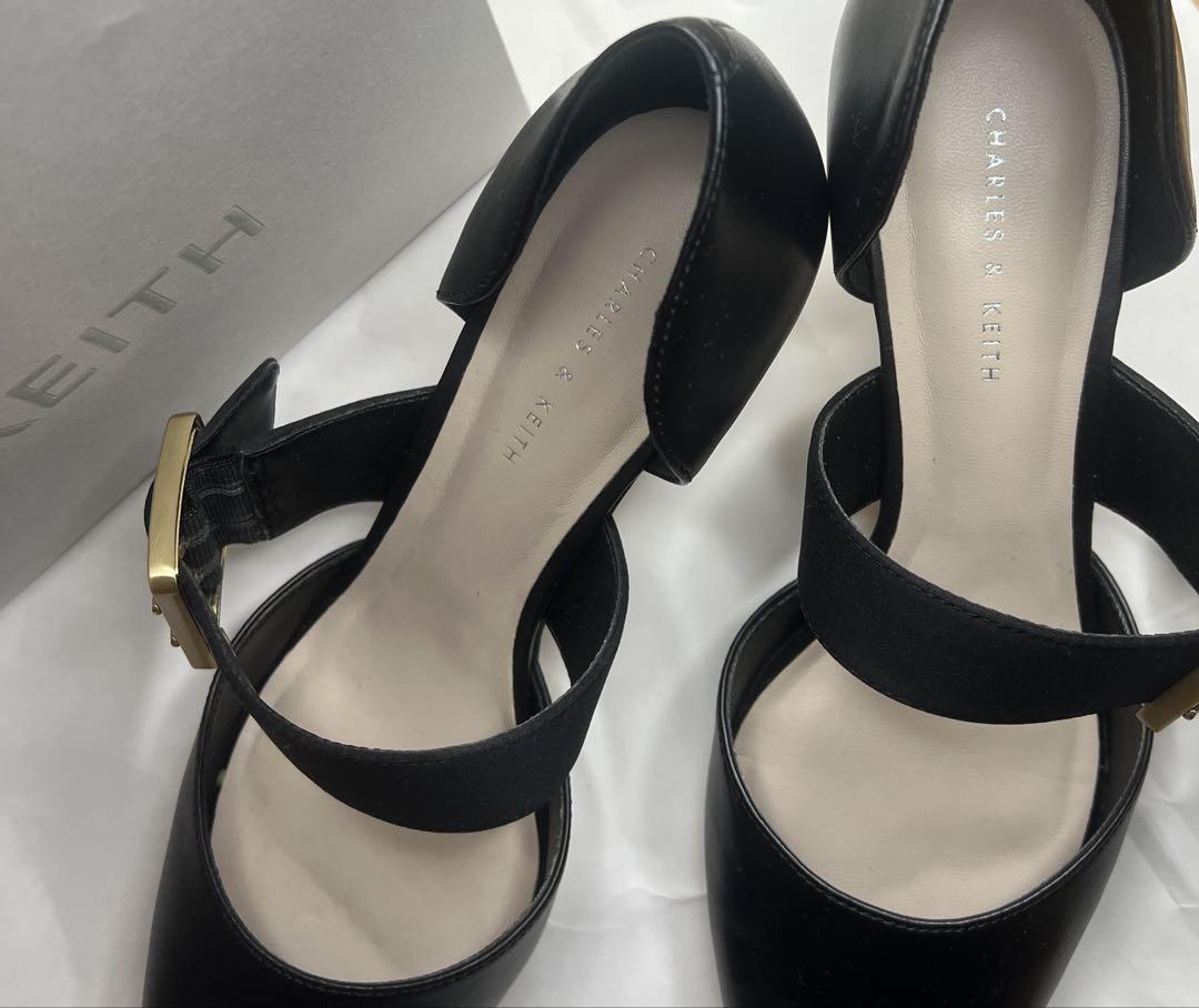 CHARLES & KEITH パンプス