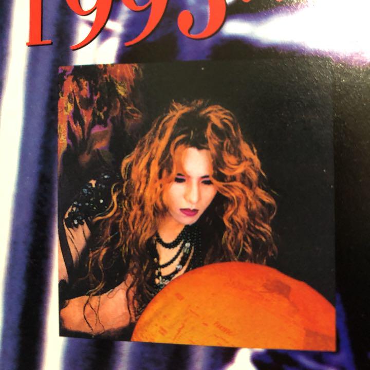 YOSHIKI 特製大型スカーフ 2枚セット 1994年 - メルカリ