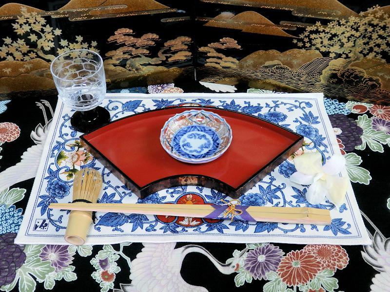 古伊万里 金襴手 松竹梅に双鶴 花の図 豆皿 E893AS-CTs 古伊万里 金襴手 花に松竹梅の図 豆皿 E725AS-CYd - メルカリ