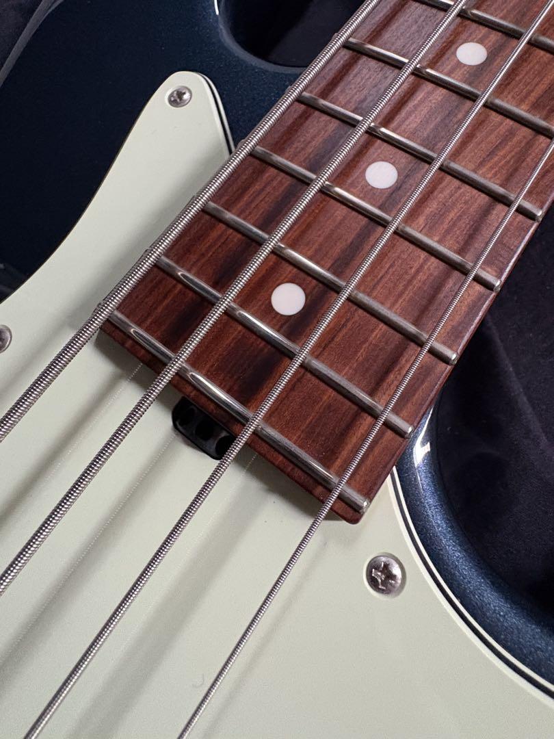 ベース Sadowsky metroline RV4-WL
