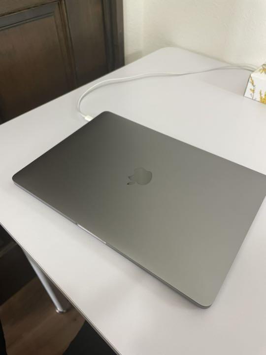 大人気好評 Macbook Pro 13inch 2017 core i5 256 GB TaF1w-m99688772763 正規店新作