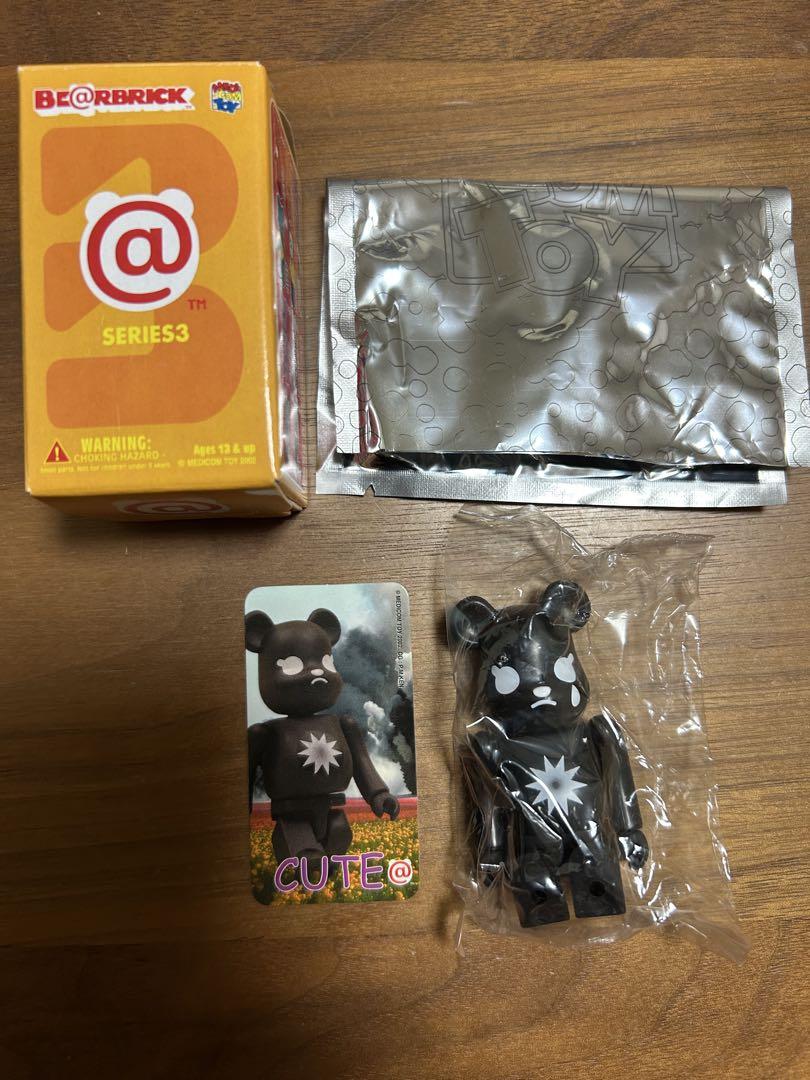BE RBRICK ︎SERIES3 ︎CUTE裏 ︎ベアブリック ︎ 品
