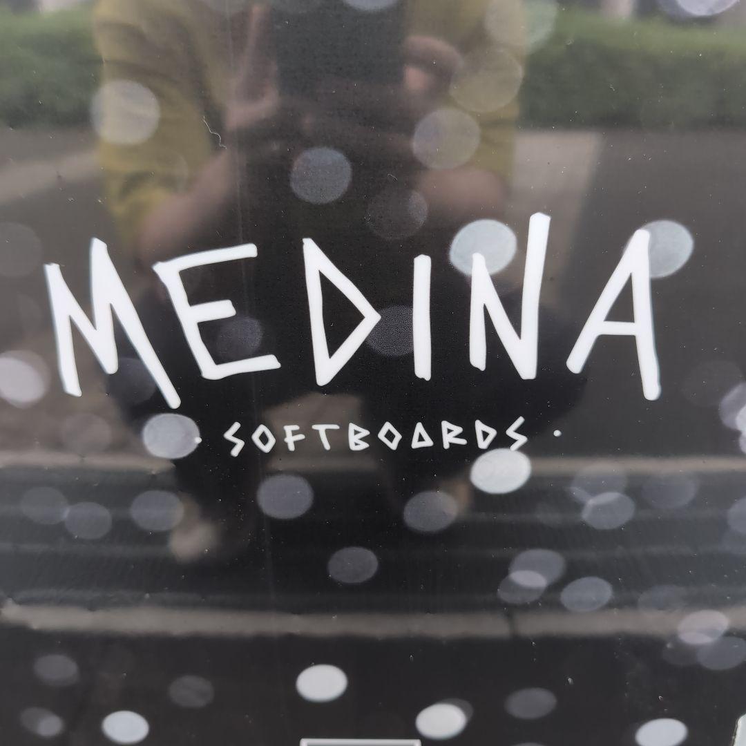 営業所止め発送 MEDINA 5'8