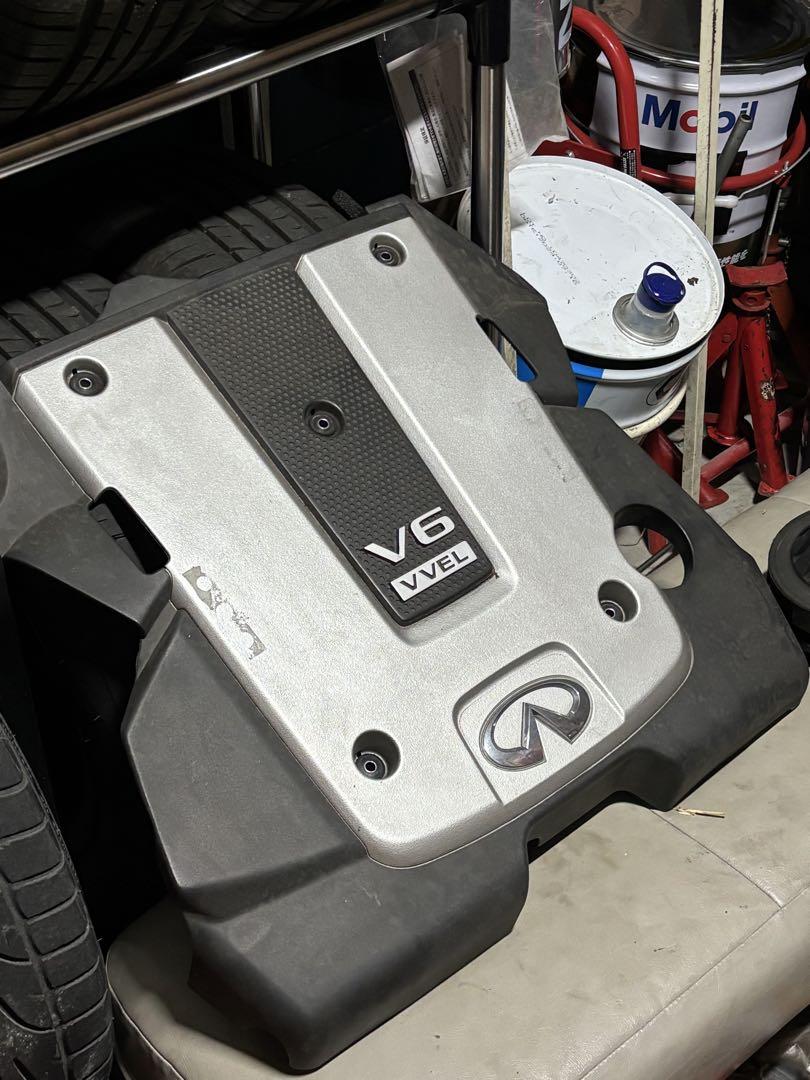 V36スカイライン インフィニティエンジンカバー HRエンジン用