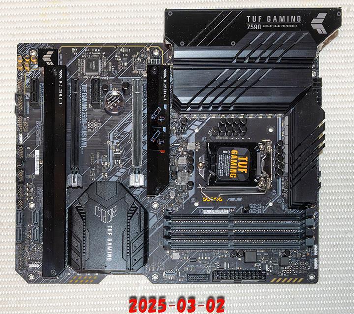 ASUS TUF GAMING Z590-PLUS WIFI 中古品 ASUS 〔中古〕TUF GAMING Z590-PLUS（中古保証1ヶ月間
