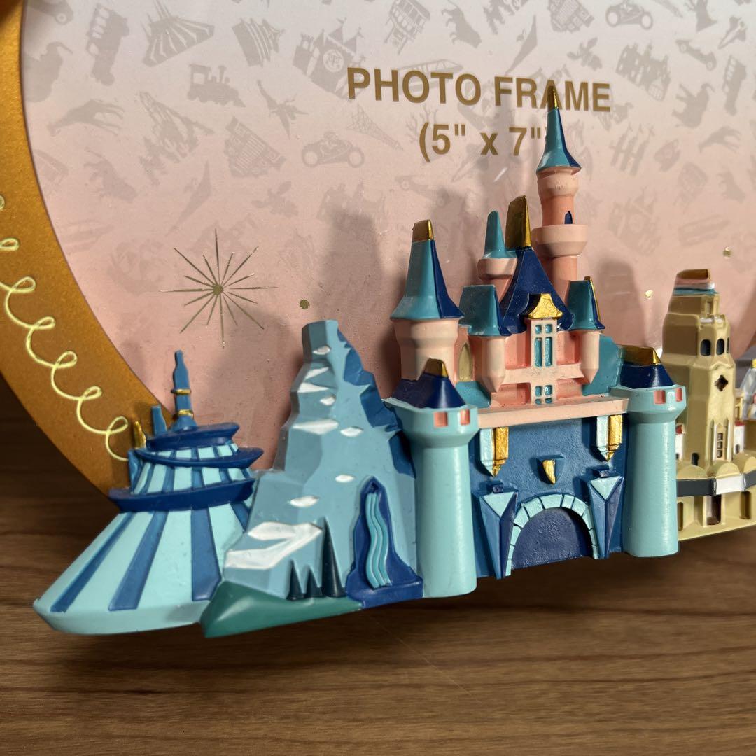 【カルフォルニアディズニー限定品】Disneyland 写真立て アメリカ ディズニーランドリゾート フォトフレーム - メルカリ