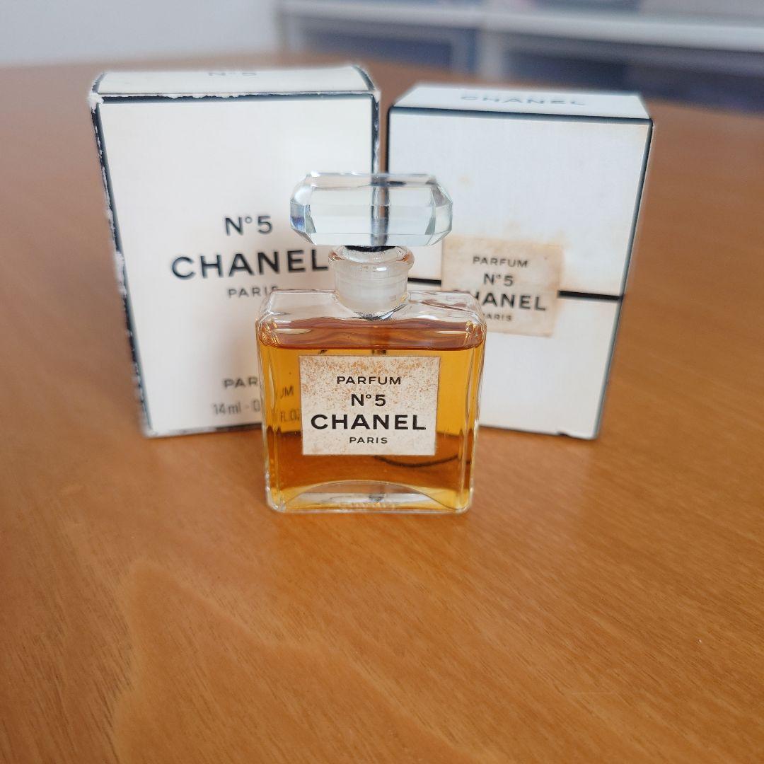 4AAM041 CHANEL まとめ 香水 フレグランス Official site | CHANEL シャネル