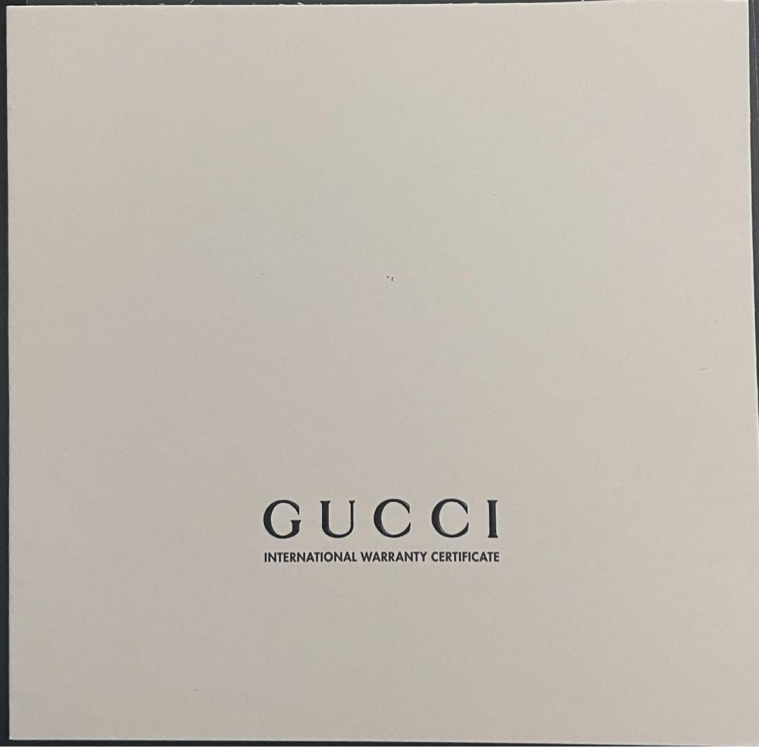 ⭐️定価より大幅にお買い得　GUCCI腕時計 GG2570サファイアガラス