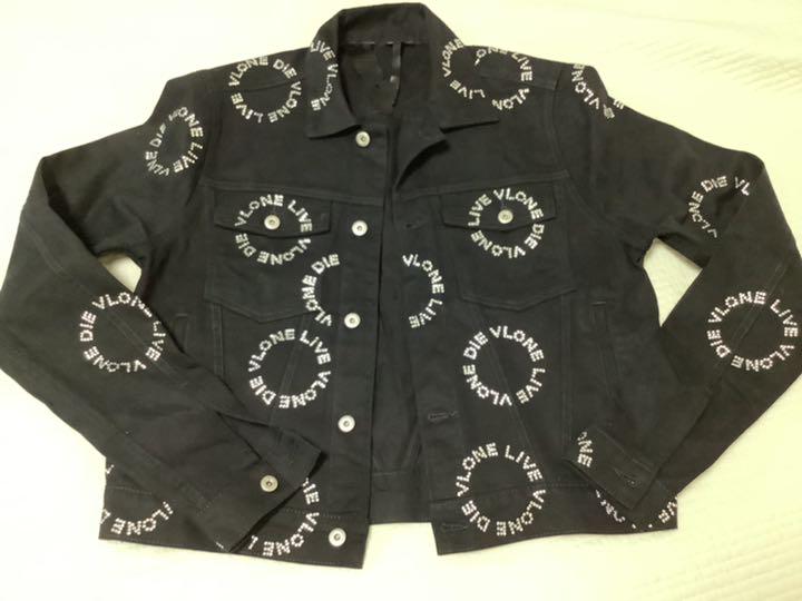 限定価格セール! VLONE Rhinestone Jacket Denim - Gジャン/デニム 早期割引送料無料 ※激レア 再販なし VLONE RHINESTONE DENIM JACKET Gジャン/デニムジャケット