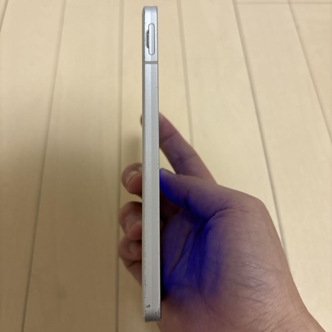【SHARP AQUOS sense6】スマートフォン本体
