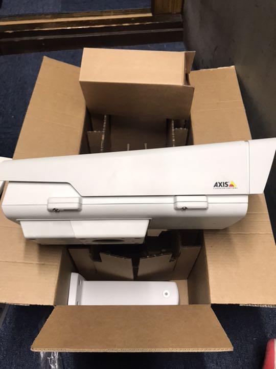AXIS Q1602-E ネットワークカメラ　屋外対応