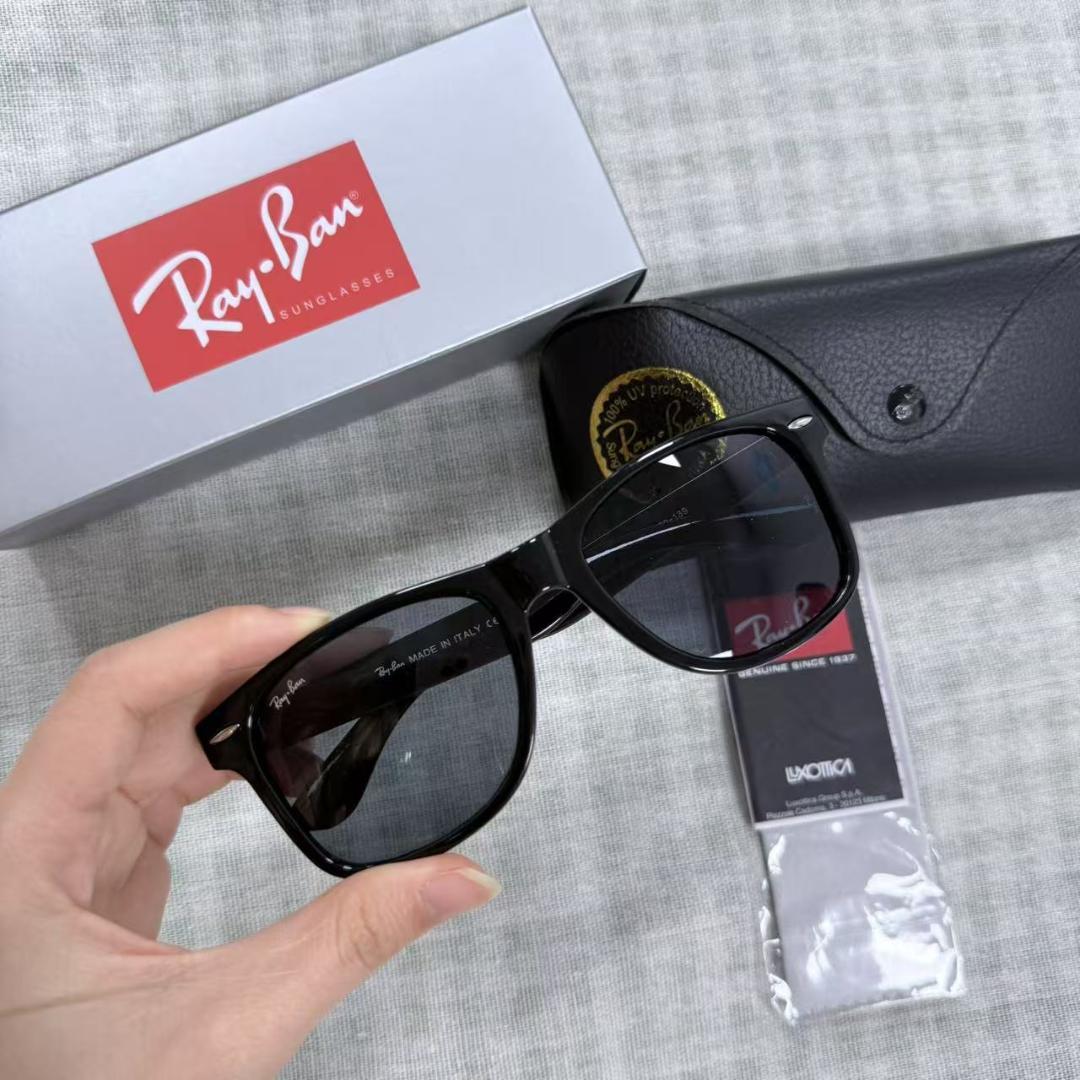 Ray-Ban ブラック サングラス ケース付き 2140F - メルカリ