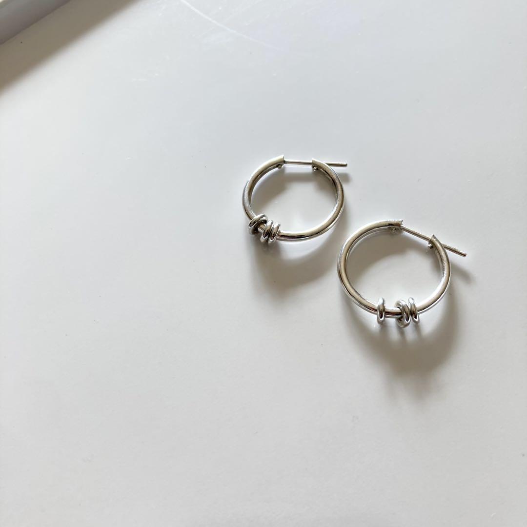 フープピアス　両耳　シルバー925 デザイン　　ヤマト着用 登坂着用