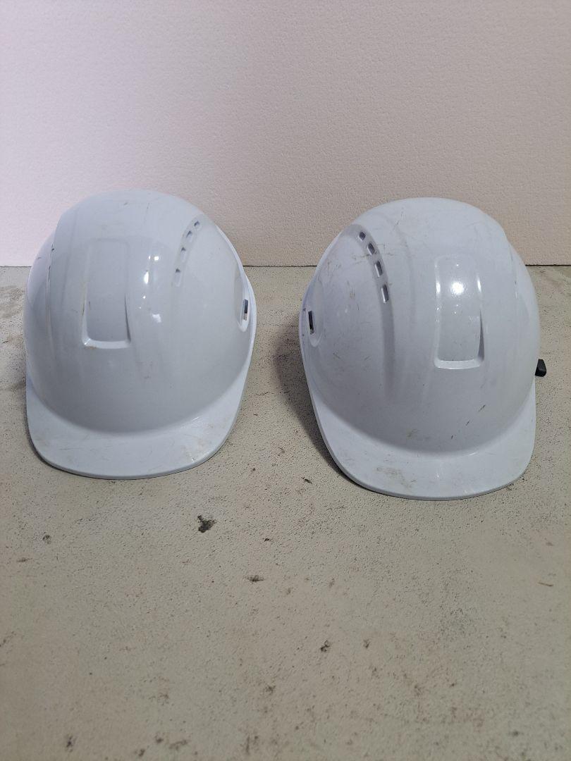 工事用ヘルメット二個セット