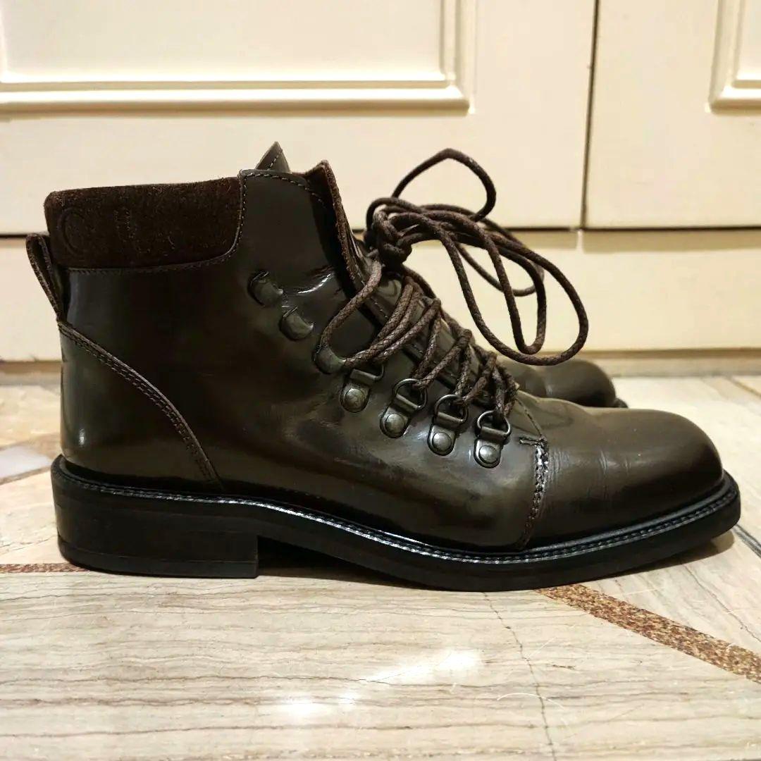 GUCCI　ショートブーツ　レースアップ　ブラウン