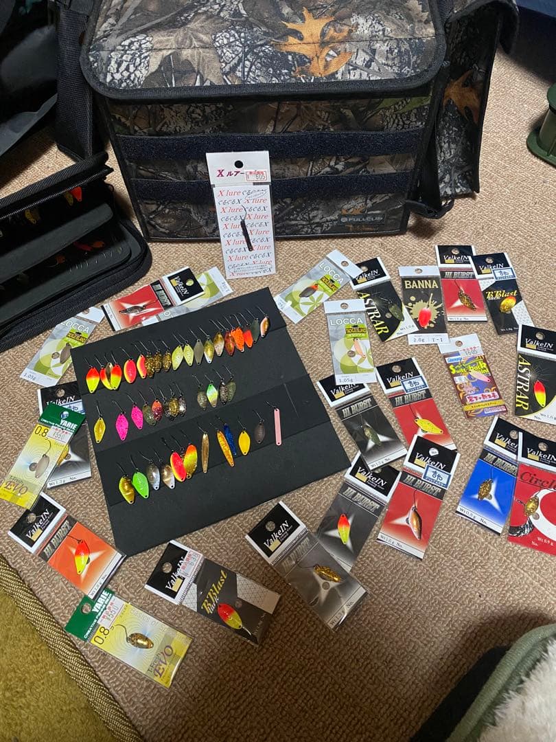 エリアトラウト 管釣り スプーンやや傷や汚れあり