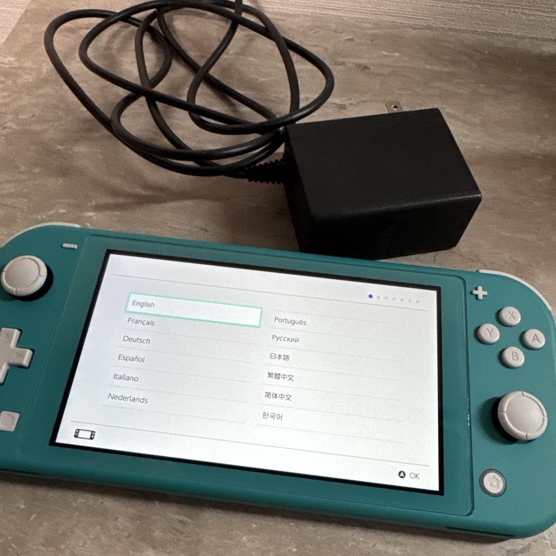 ニンテンドー　スイッチ　ライト(ターコイズ)
