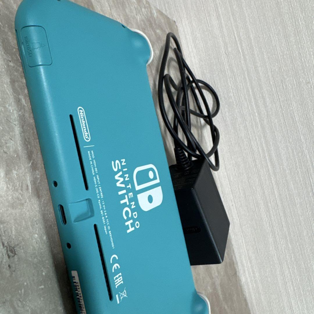ニンテンドー　スイッチ　ライト(ターコイズ)