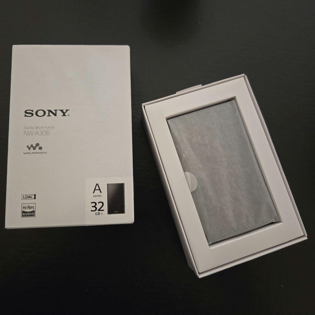 極上品】SONY ウォークマン NW-A306 ／ブラック 純正ケース付