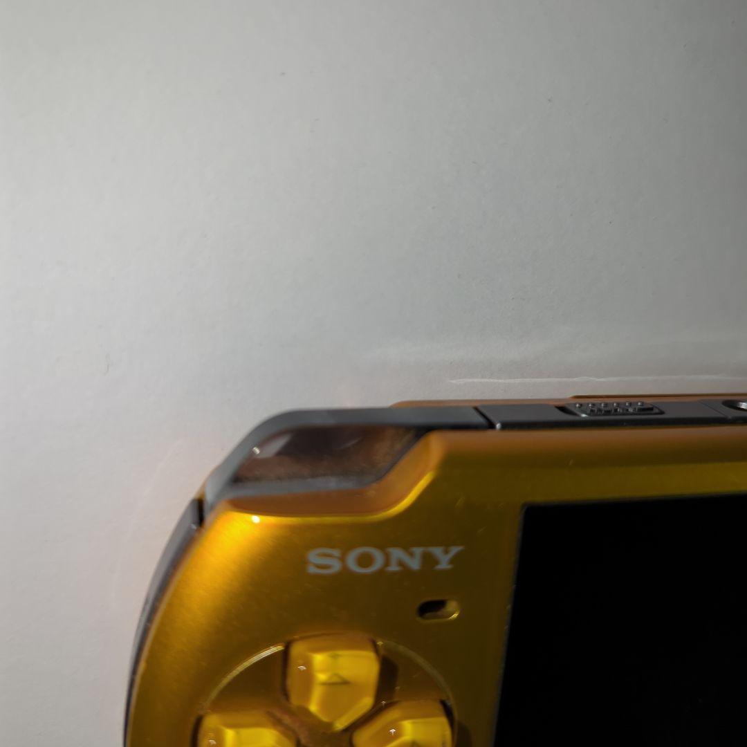 PSP3000ゴールド 本体＋32GBメモステ