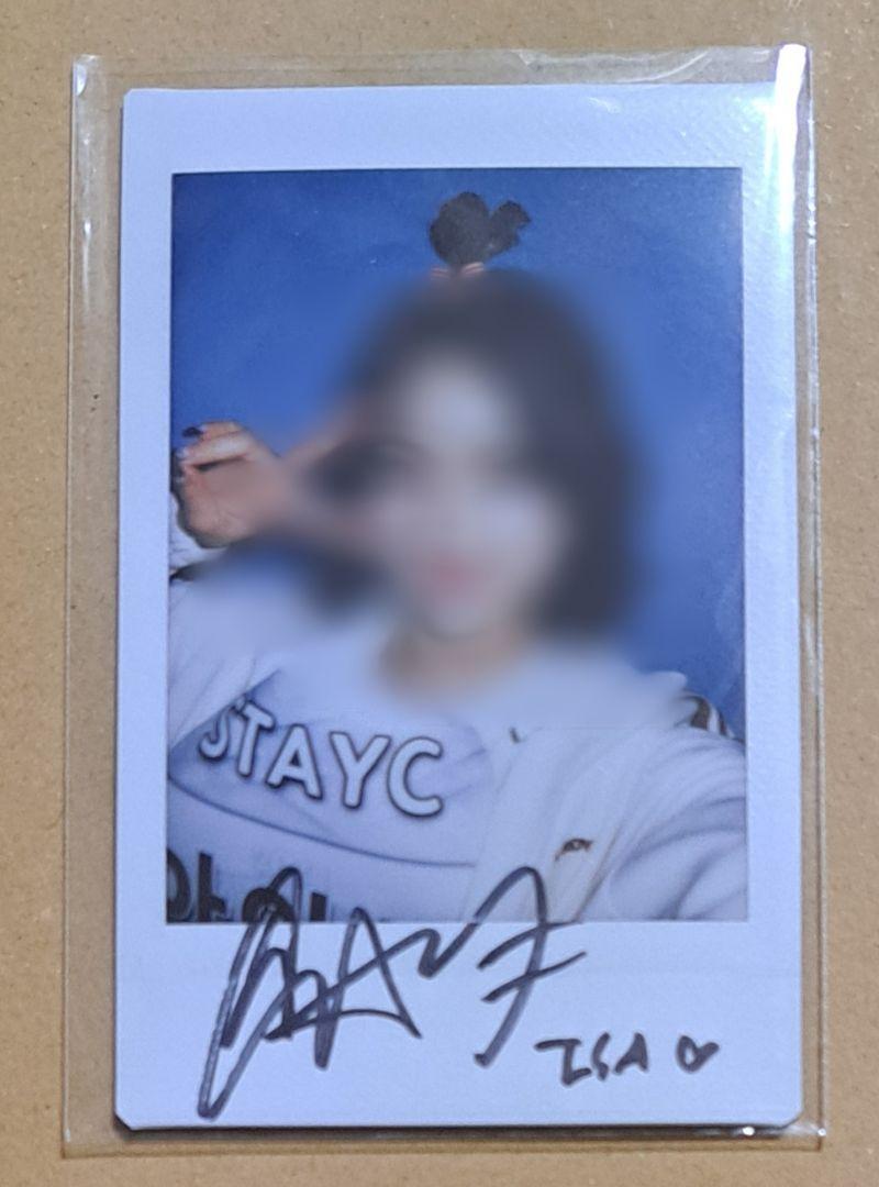 STAYC アイサ isa 直筆サイン入り チェキ ポラロイド　ステイシー STAYC アイサ isa 直筆サイン入り チェキ ポラロイド ステイシー