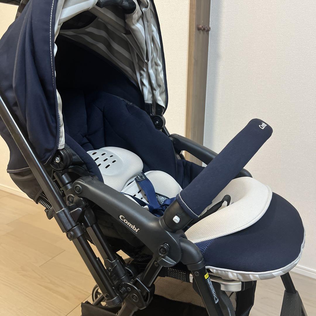 【極美品】限定モデル　combi メチャカル　オート4キャス　エッグショック