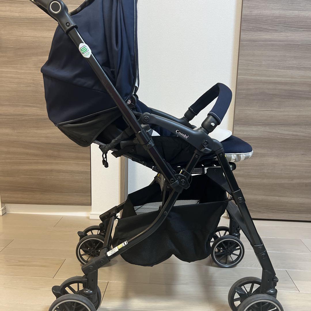 【極美品】限定モデル　combi メチャカル　オート4キャス　エッグショック