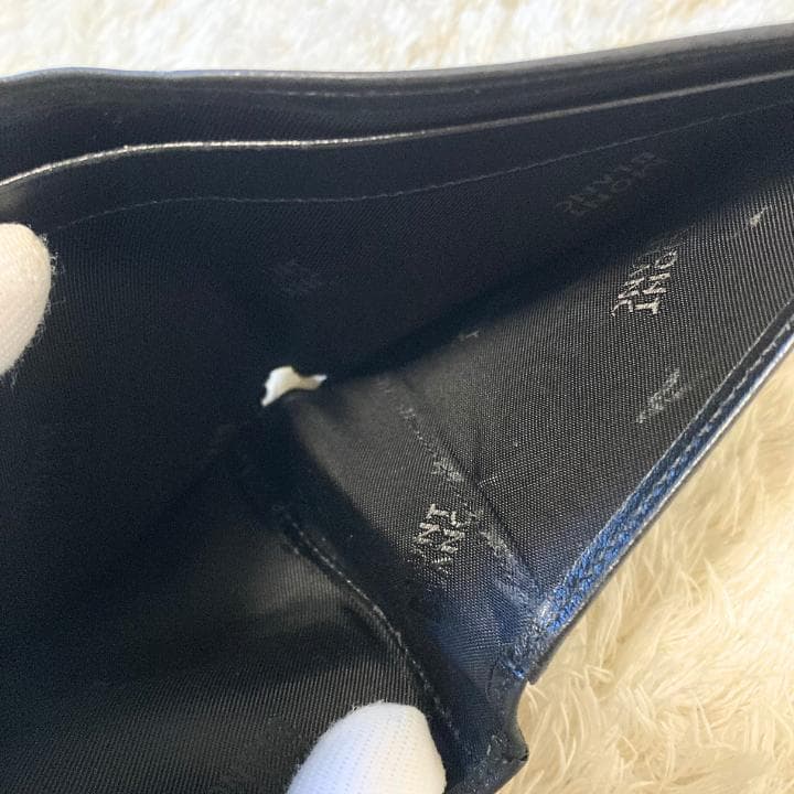 【MONTBLAC】モンブラン 二つ折りレザー財布ブラック・黒