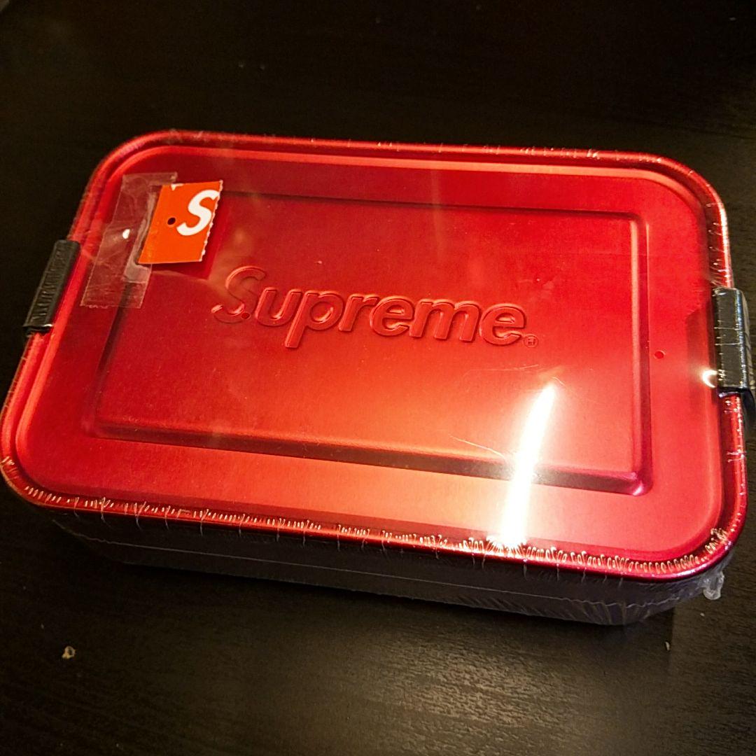 Supreme シュプリーム ケース 箱 3K8mR-m99766368053 Sigg Storage Box 激安単価で