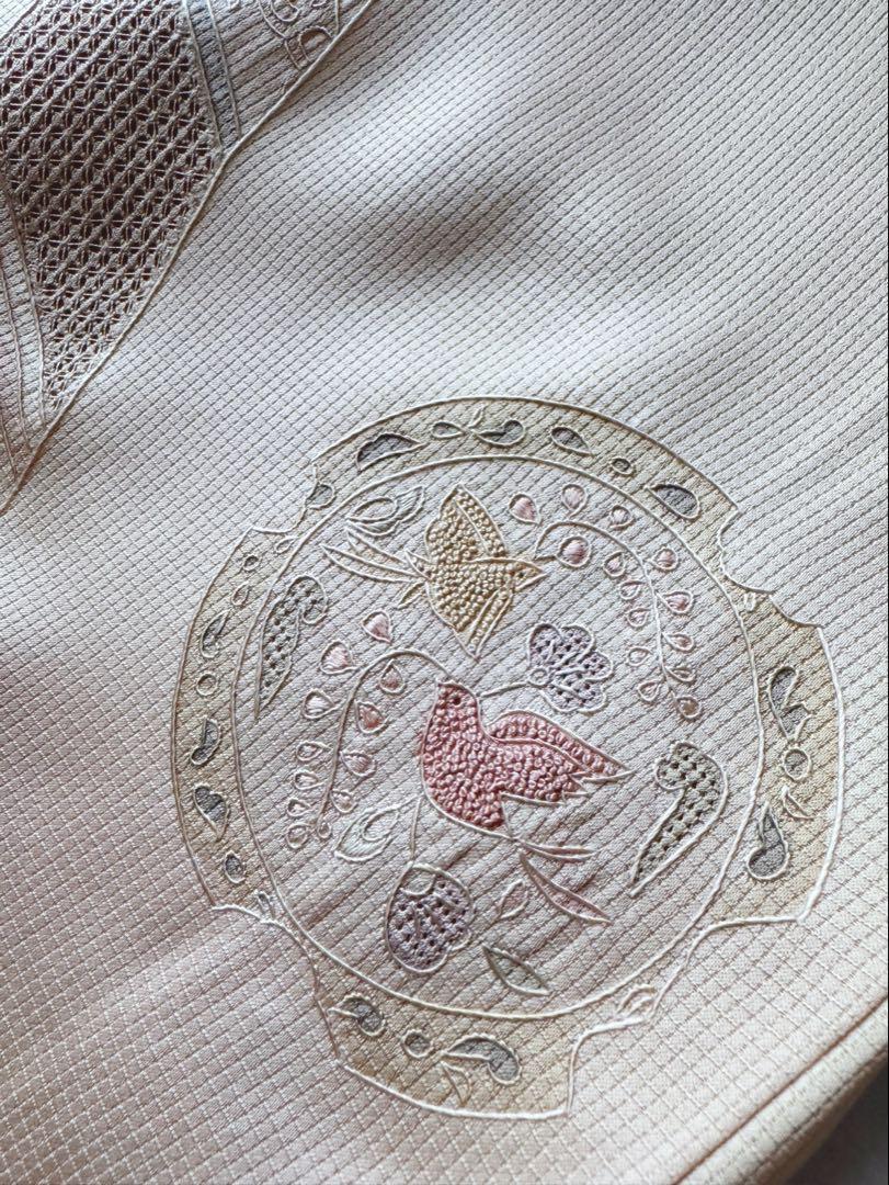【未使用　しつけ糸付き】　正絹　付け下げ　訪問着　中国三大し刺繍　華鳥熨斗流し