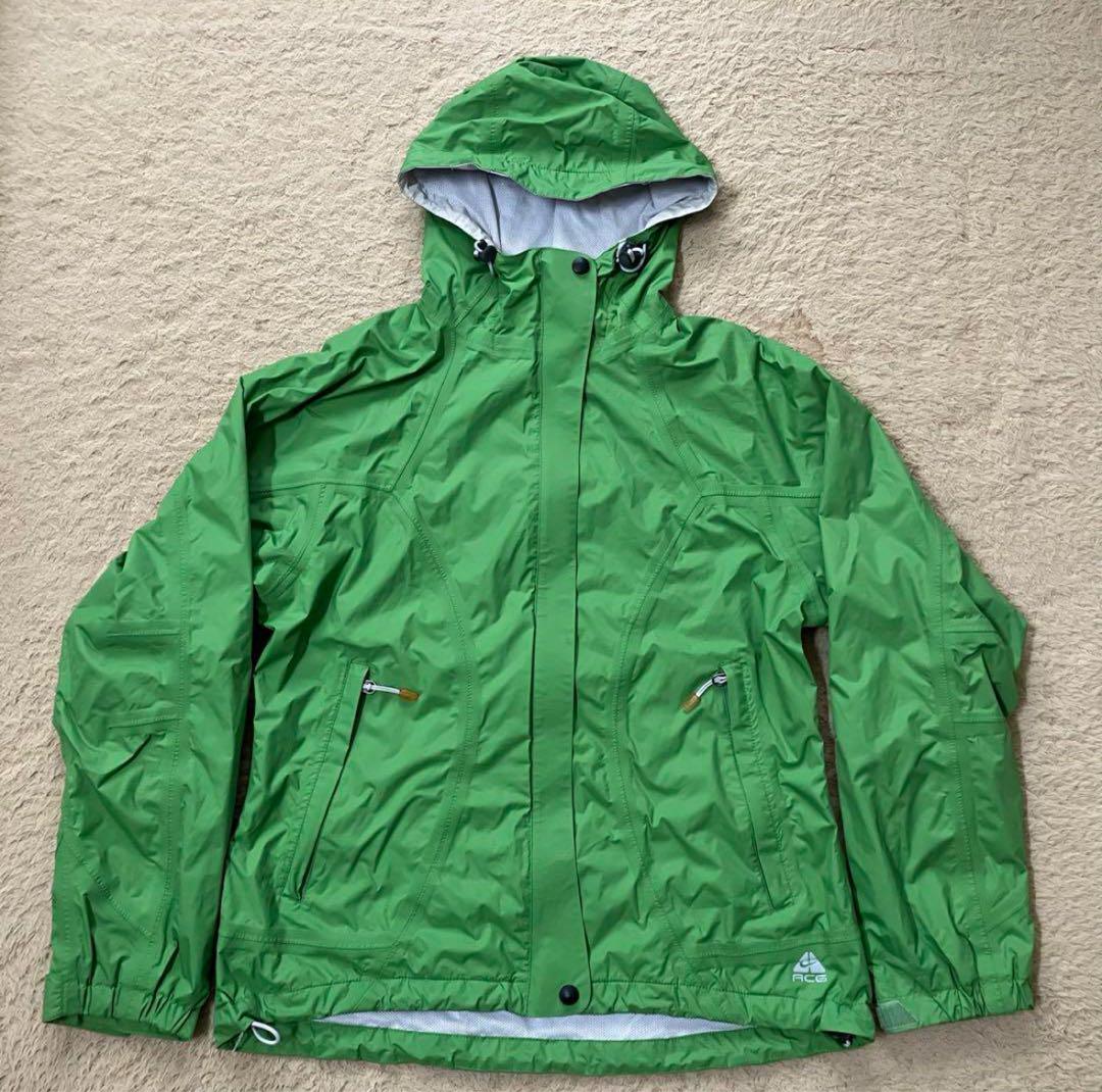 NIKE ACG マウンテンパーカー