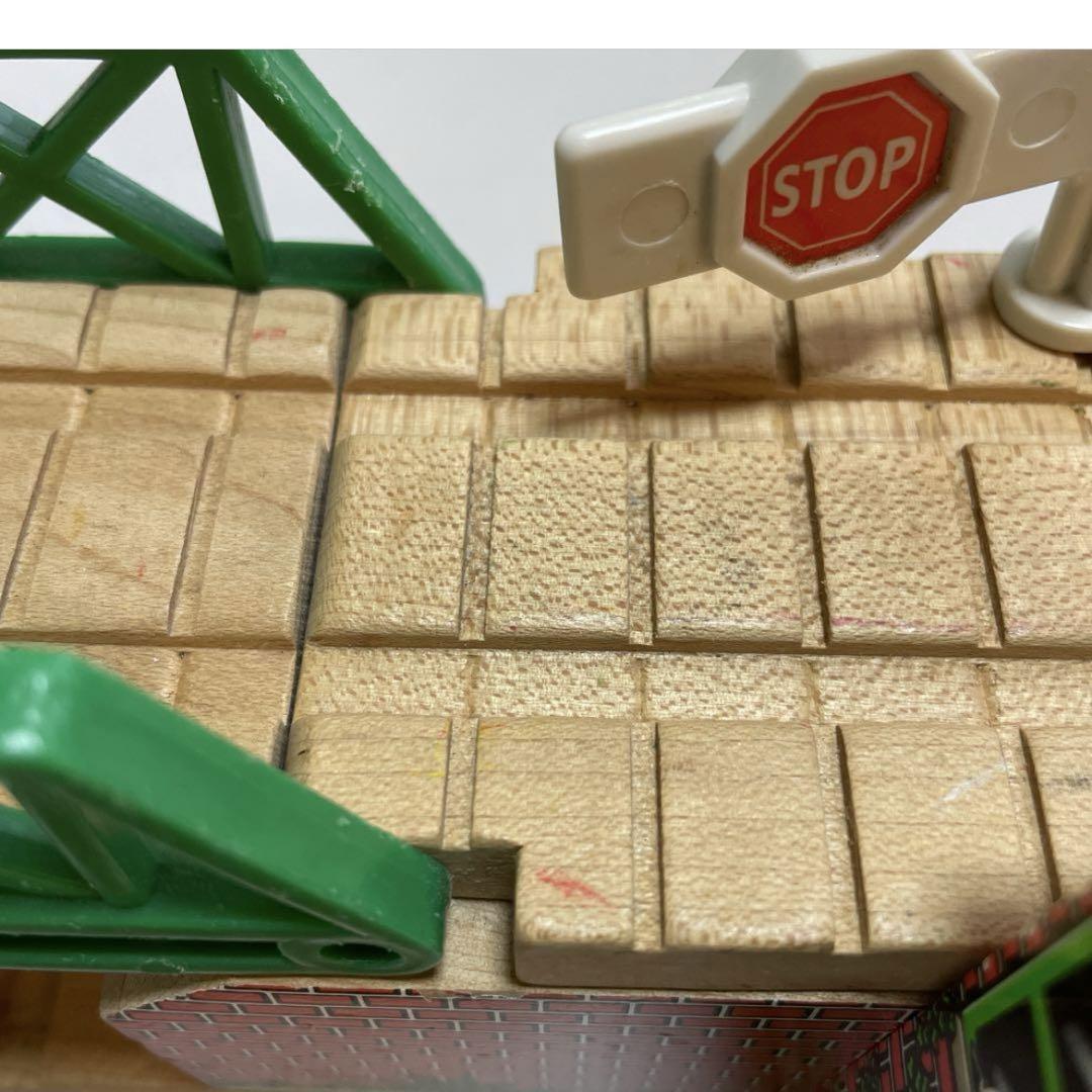 木製トーマス  ソドーベイセット　ソドー島水車小屋セット　跳ね橋
