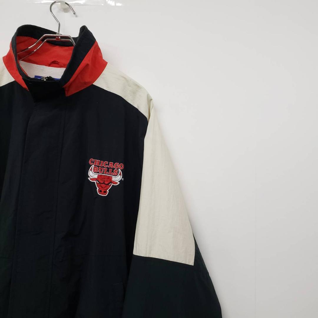半額SALE☆ 古着 90s スターター NBA シカゴブルズ 刺繍ロゴ ナイロン