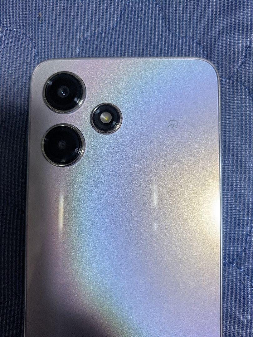 値下げ美品】Xiaomi Redmi 12 5G 本体【ポーラーシルバー】