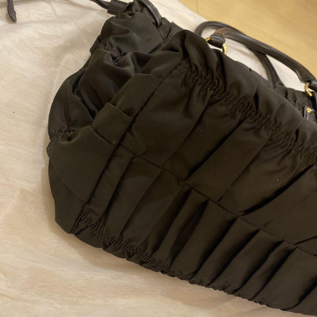 じゅんぴの　PRADA ナイロン プリーツバッグ