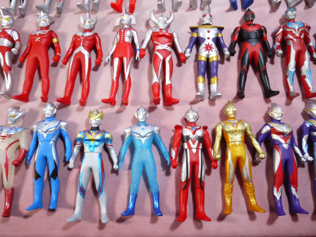 ウルトラヒーローシリーズ500　ウルトラマン　ソフビ　82体セット