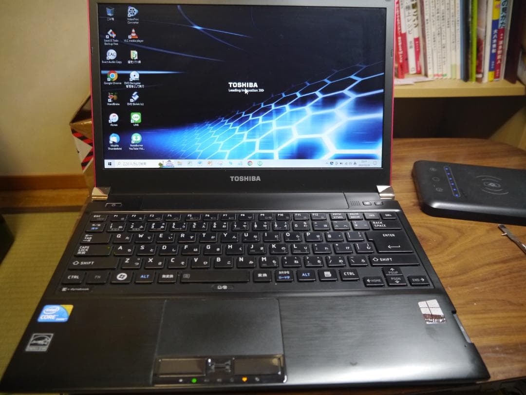 爆売り!】 東芝 dynabook ACアダプタ付 R730/E26BR ノートPC