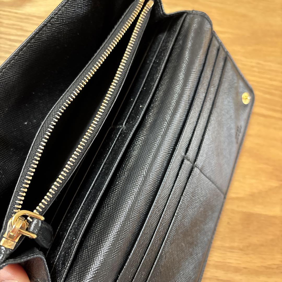 PRADA サフィアーノレザー 二つ折り財布 ブラック