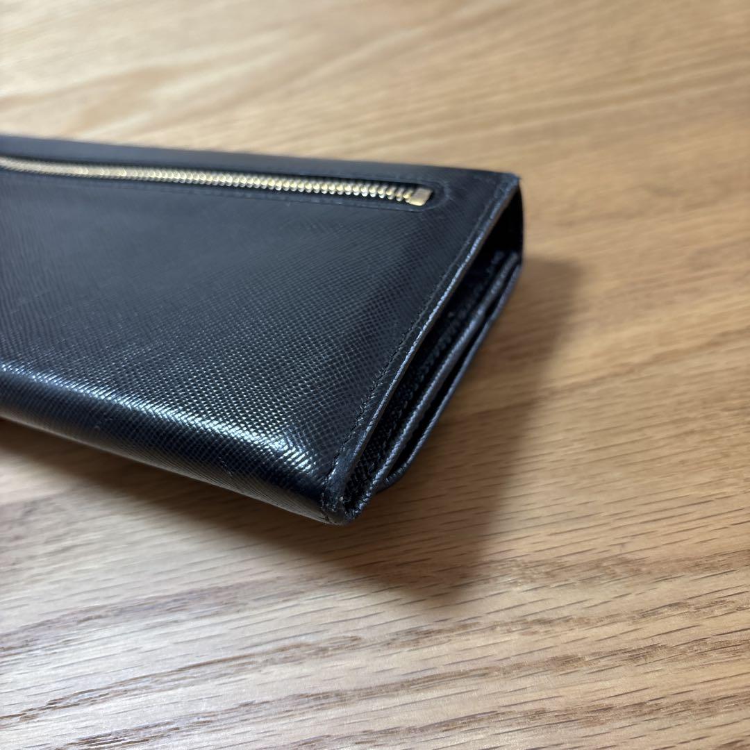 PRADA サフィアーノレザー 二つ折り財布 ブラック