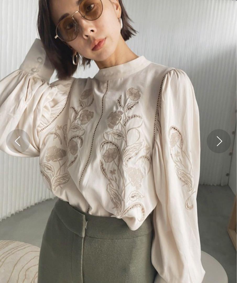 トップス AMERI LADY EMBROIDERY PUFF BLOUSE