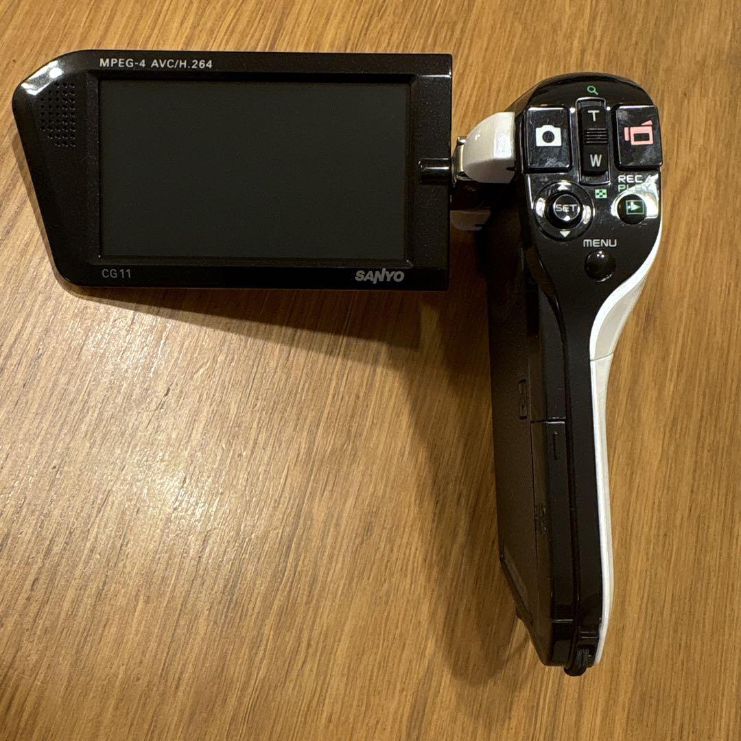 ビデオカメラ SANYO Xacti DMX-CG11