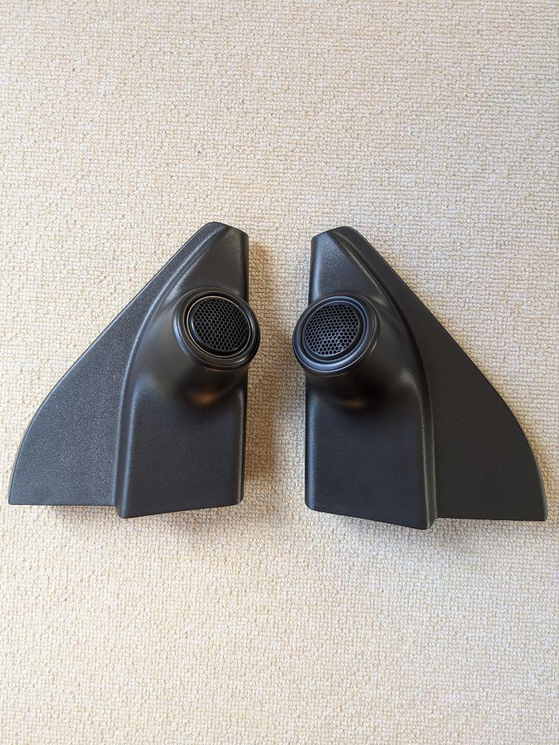 ハイラックス　前期　後期　リア　ツイーターカバー WINBO正規品 トヨタ ハイラックス GUN125 前期 後期 トレイル