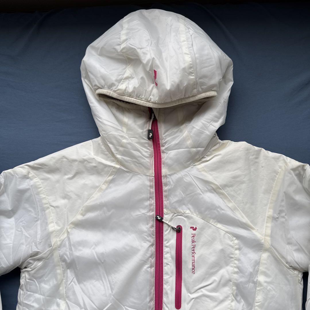 【再入荷】 peak performance PERTEX レディースS 中綿ジャケット ジャケット・アウター